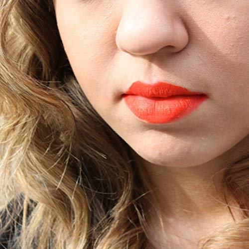 Набор от замръзналите устни Премиум-клас от The Clique | Червено-Оранжево червило и очна линия за устни | On Fire